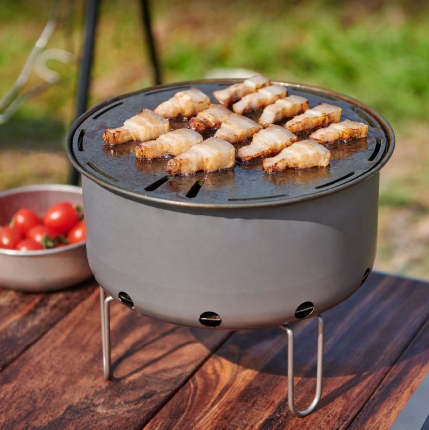 Outdoor Titanium Portable Flat - Camping Cooking Table With Windshield review and price